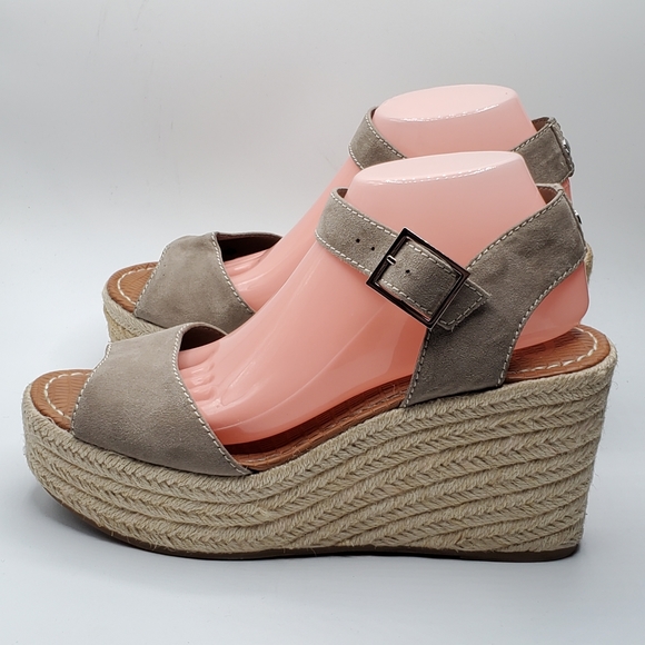 Circus by Sam Edelman 1.5" platform sandals size 10 - Picture 2 of 14